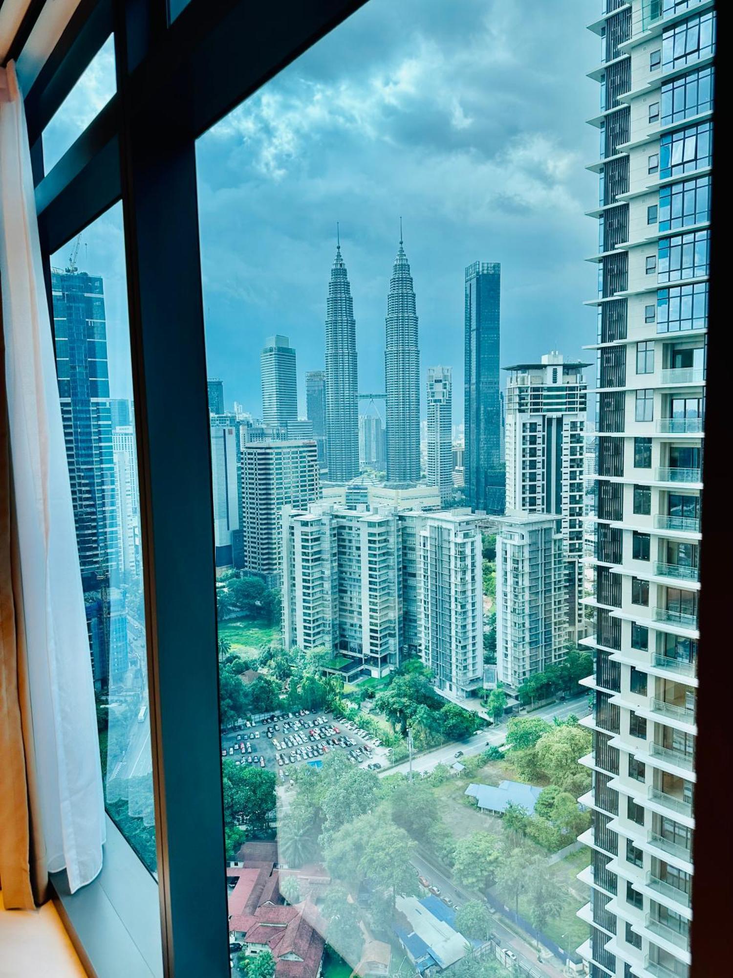 Eaton Residence Klcc กัวลาลัมเปอร์ ภายนอก รูปภาพ